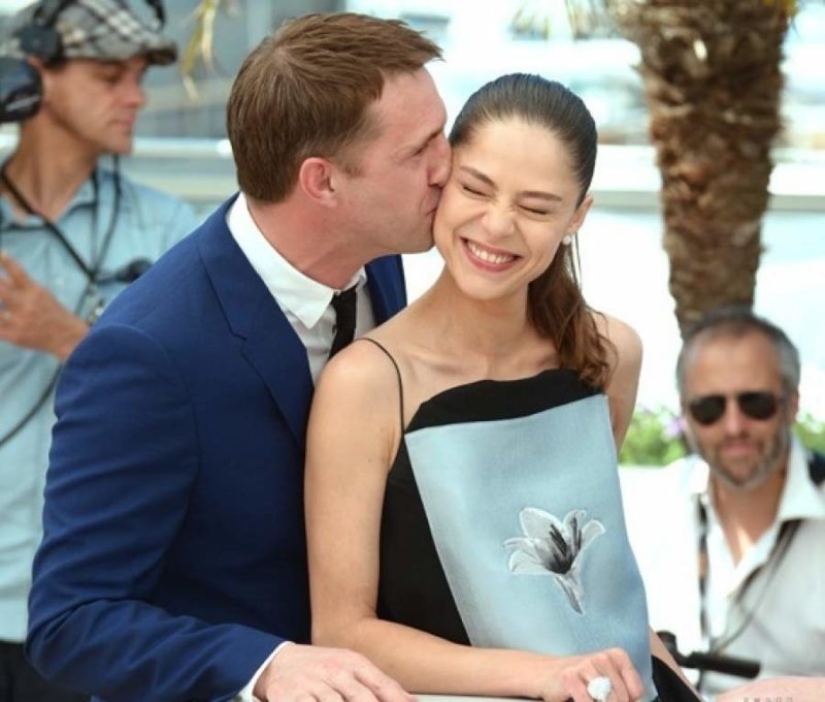 20 famous couples who got married secretly