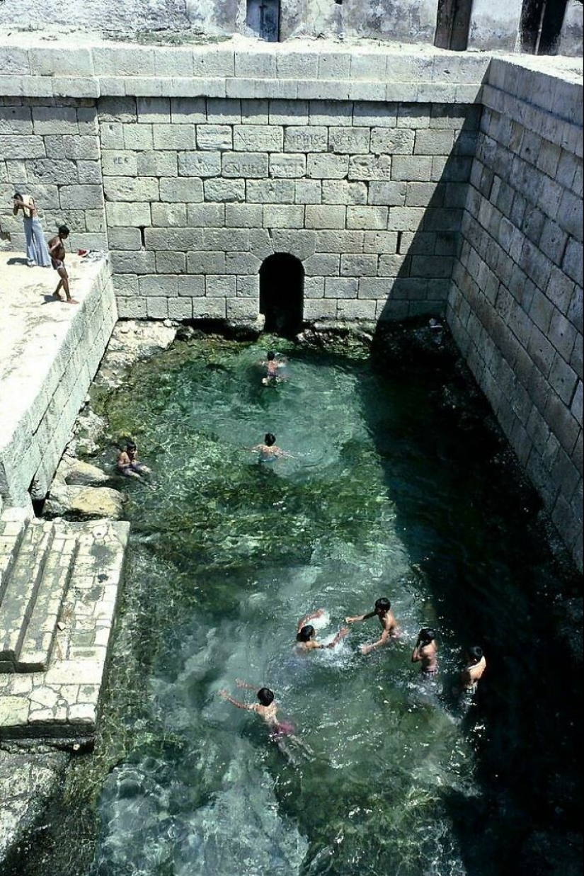 20 Fascinating Finds That Offer A Glimpse Into The Distant Past