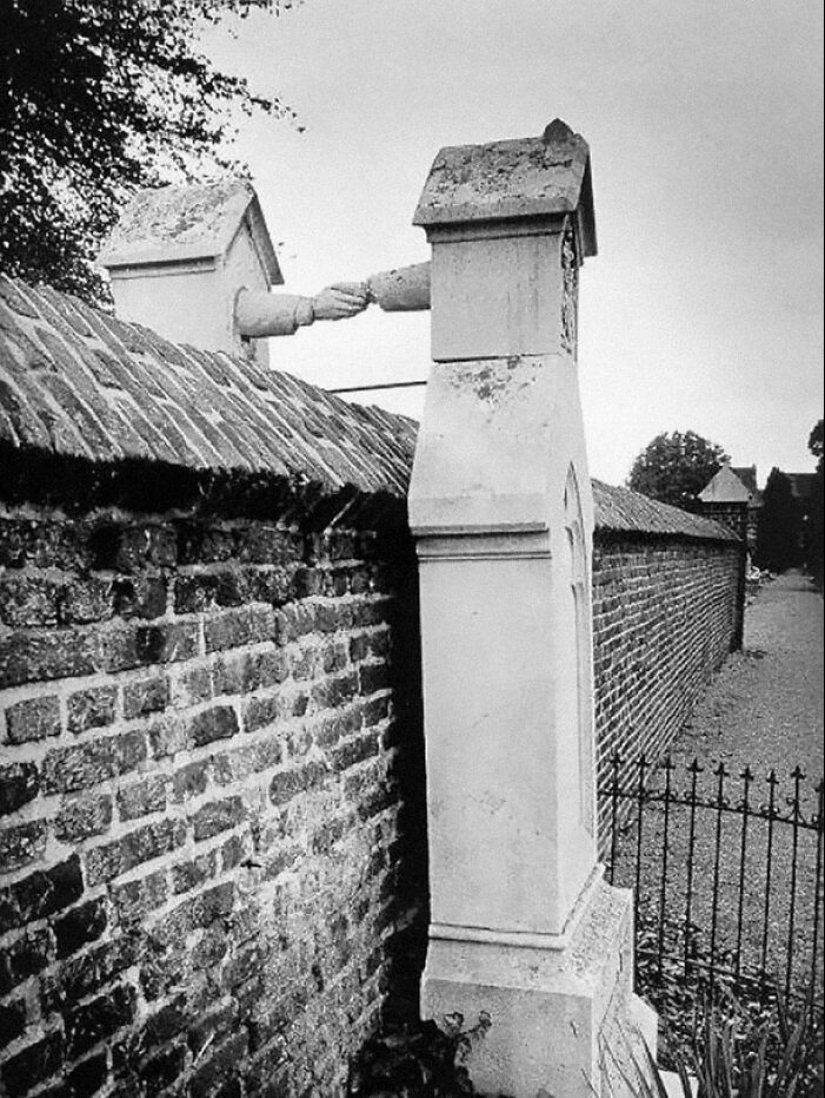 20 Fascinating Finds That Offer A Glimpse Into The Distant Past