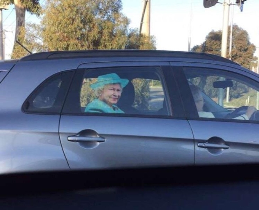 20 fotos ambiguas, que no son inmediatamente claro lo que está sucediendo allí 20 fotos ambiguas, que no son inmediatamente claro lo que está sucediendo allí