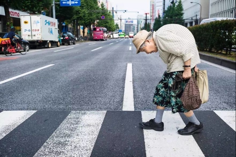 20 frames of street photography that reveal an unknown side of Japan