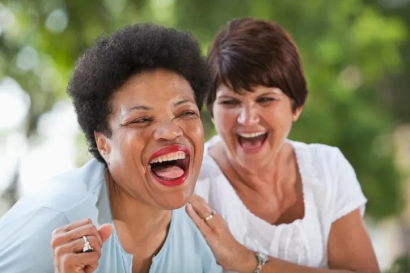 20 Hábitos estadounidenses que se consideran groseros en otros países