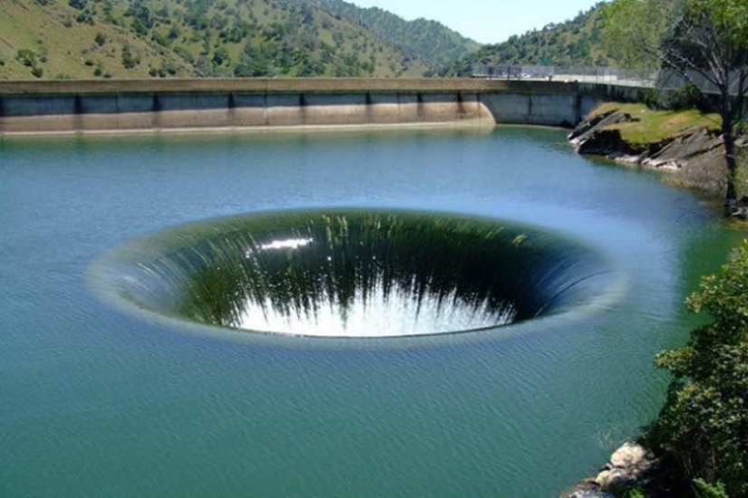 20 images that, as hard as it is to believe, were made without photoshop