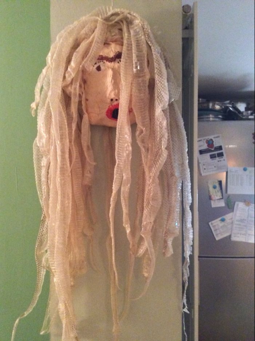 20 of the weirdest and strangest things from relatives ' homes 20 of the weirdest and strangest things from relatives ' homes