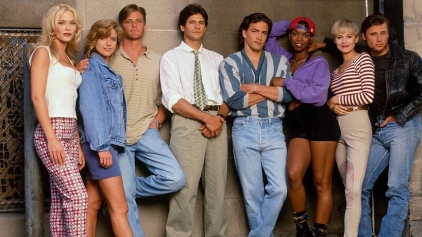 20 olvidado de la serie de TV de los años 90, que fue mostrado en los PTS en el primer año de radiodifusión 20 olvidado de la serie de TV de los años 90, que fue mostrado en los PTS en el primer año de radiodifusión