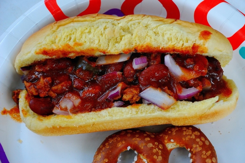20 original hot dogs from all over the world 20 original hot dogs from all over the world