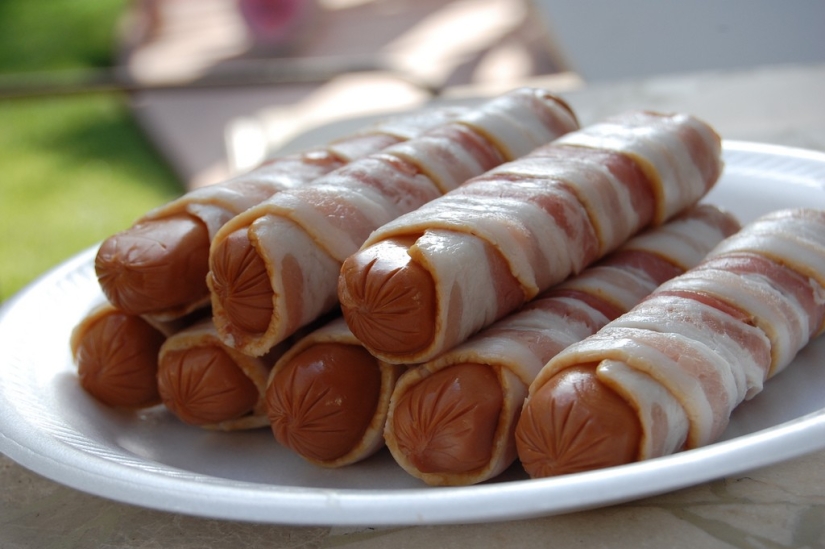 20 original hot dogs from all over the world 20 original hot dogs from all over the world