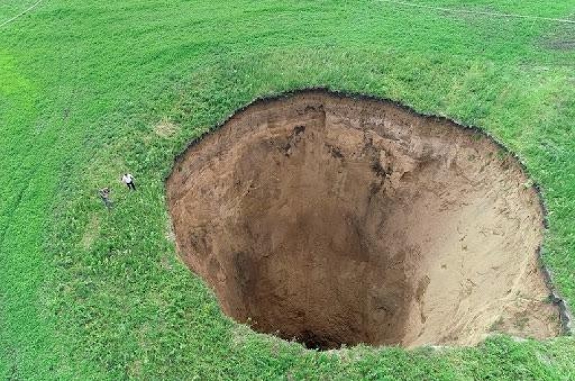 20 photos that depict something completely different from what it seems at first glance