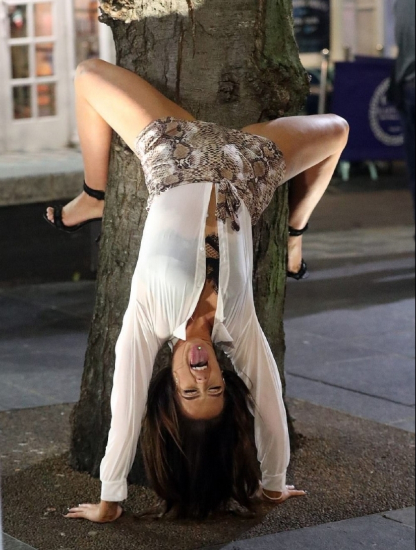 20 photos, which is happening not understand that