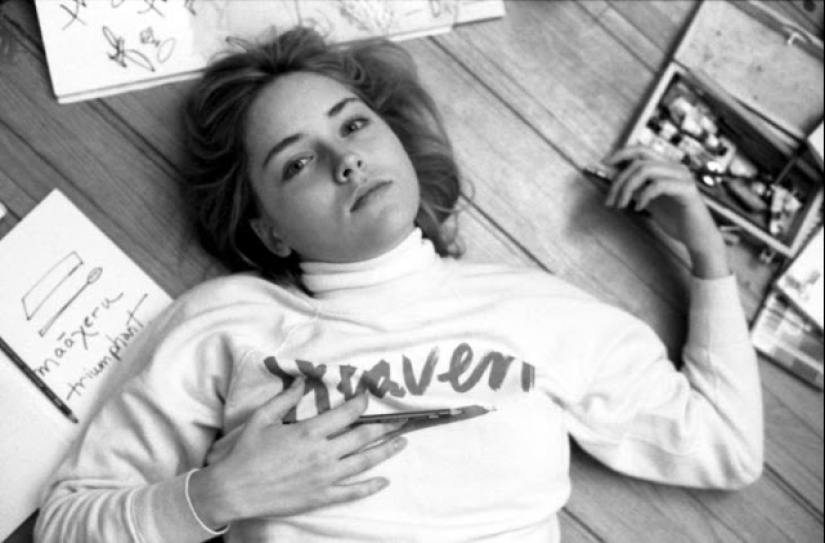 20 portraits of Sharon stone early 80s