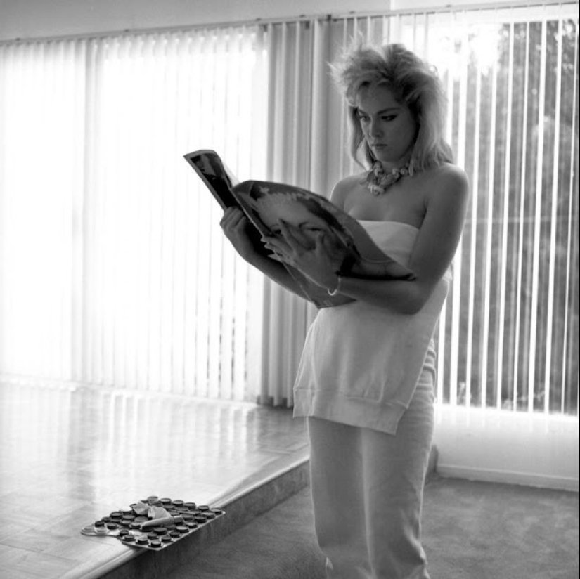 20 portraits of Sharon stone early 80s