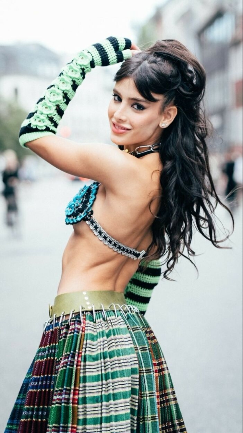 20 Stylish People This Photographer Captured On The Street