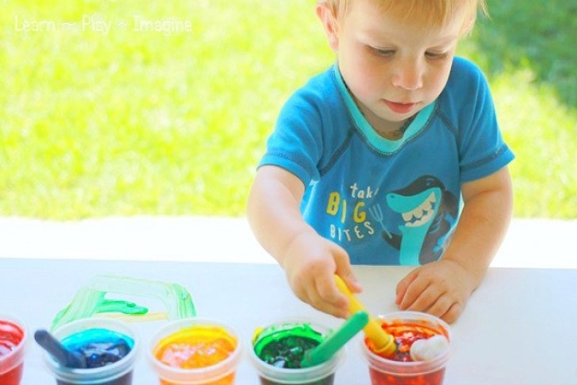 20 ways to keep your child busy