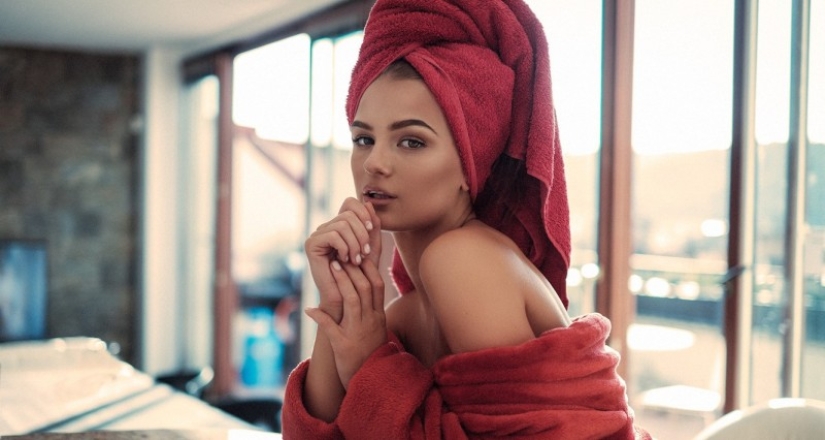 22 chicas calientes en toallas y albornoces 22 chicas calientes en toallas y albornoces
