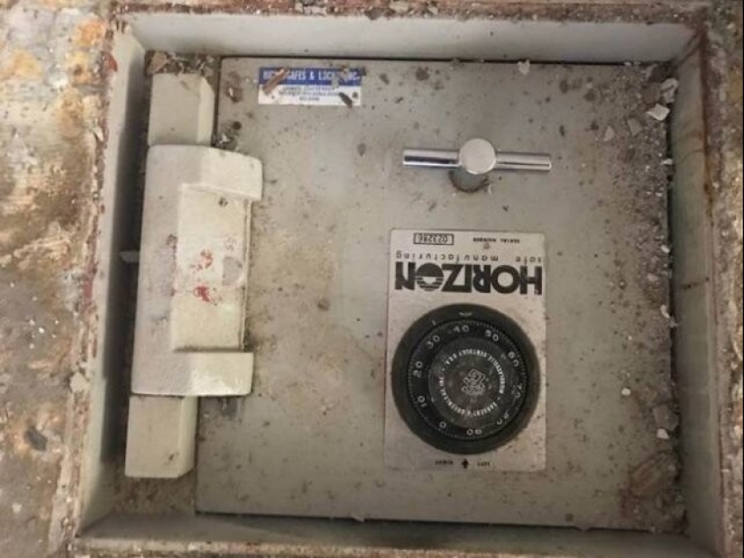 22 cosas interesantes que la gente encontró en casas antiguas