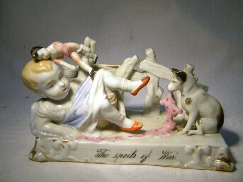 22 Crazy Antiques That Collectors Pay Big Money For
