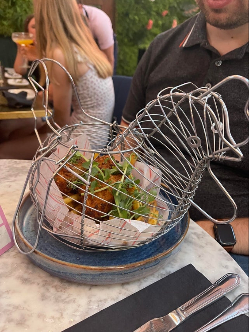 22 examples of crazy serving of dishes, which for some reason exists