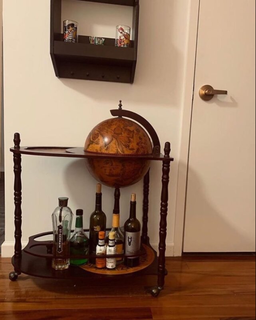 22 examples of how some people throw away and others find treasures right in the middle of the street 22 examples of how some people throw away and others find treasures right in the middle of the street