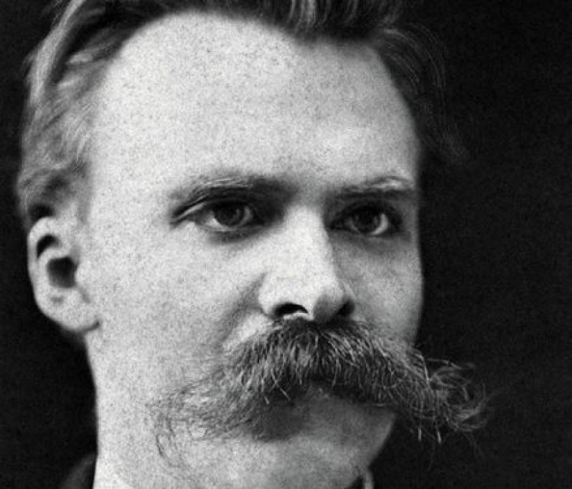 22 famous men we've never seen without a mustache