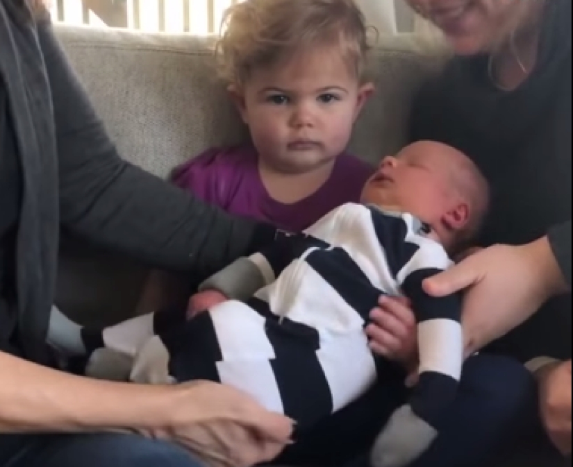 22 fotos que transmiten perfectamente lo que significa vivir con hermanos y hermanas