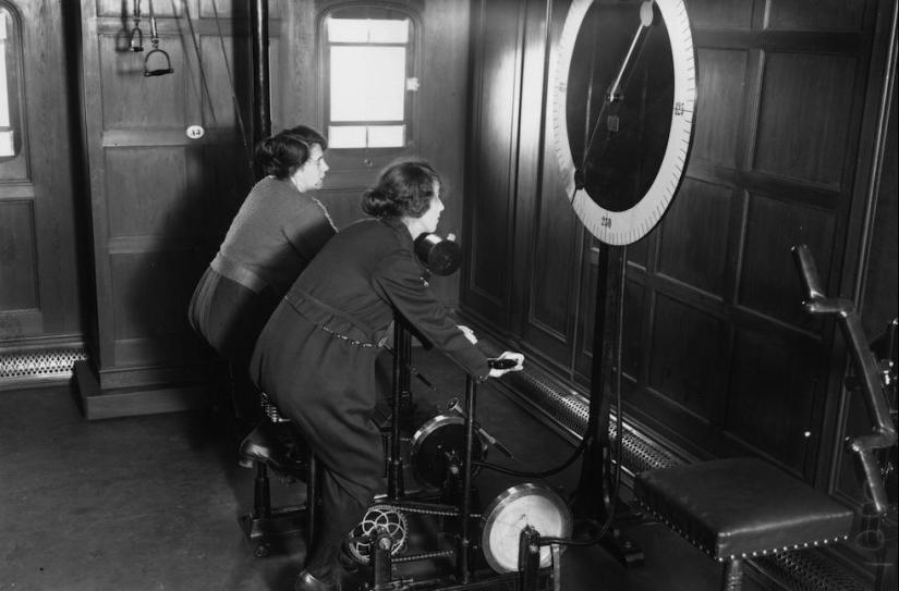 22 fotos retro: cómo era el fitness de principios del siglo XX