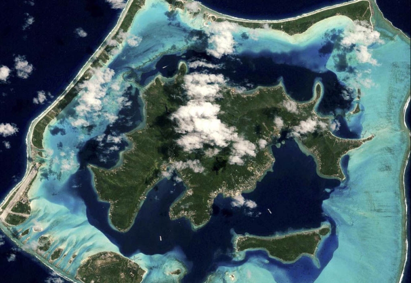 22 islands in the ocean 22 islands in the ocean