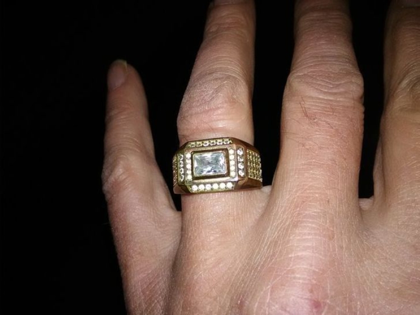 22 lucky people shared their amazing findings