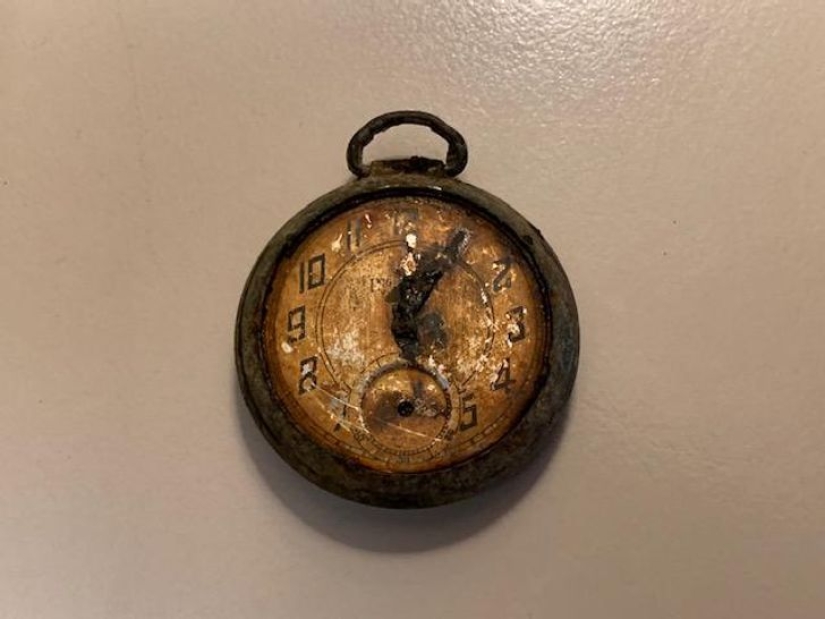 22 lucky people shared their amazing findings