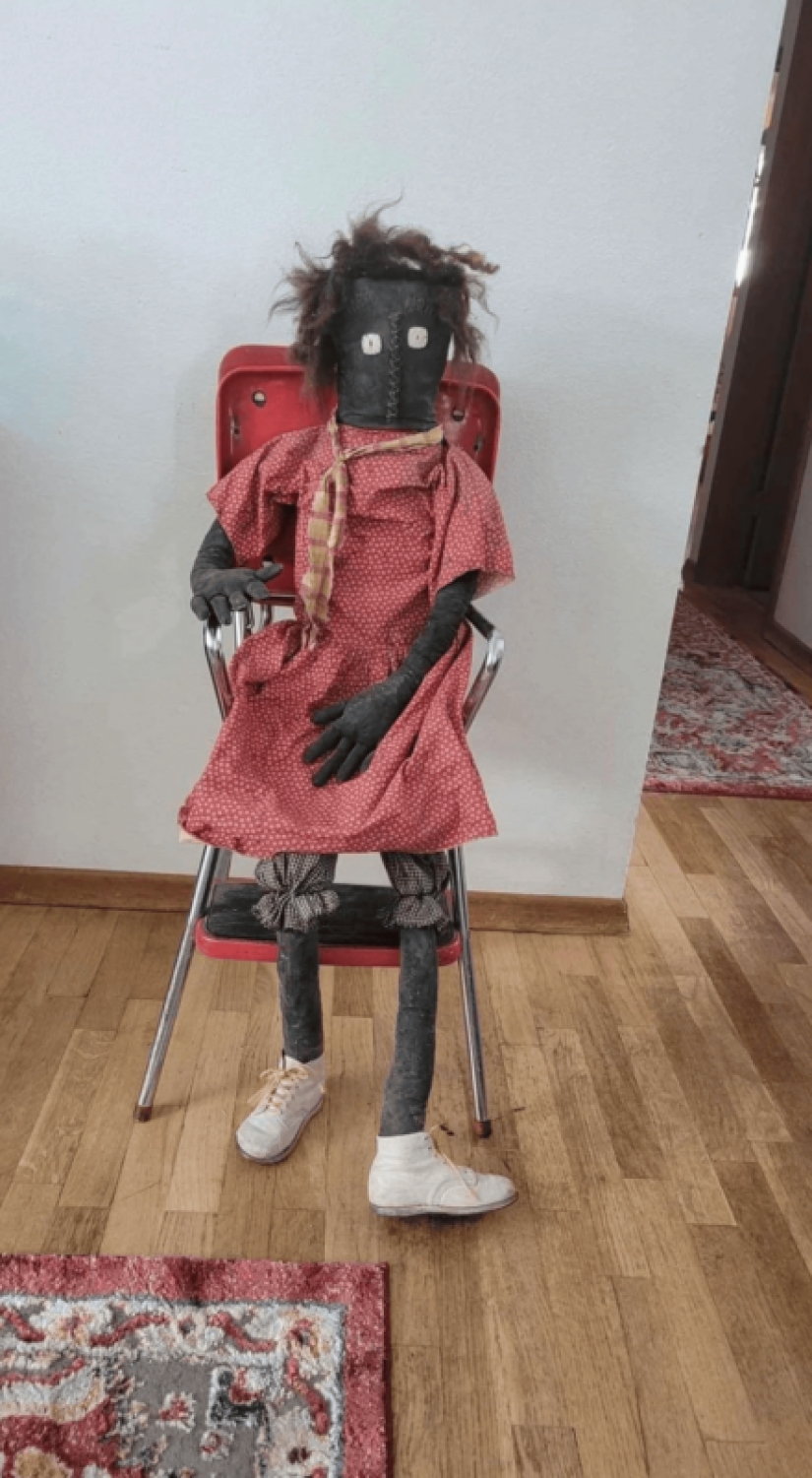 22 Nightmare Dolls: These Finds Will Make You Sleep With the Lights On