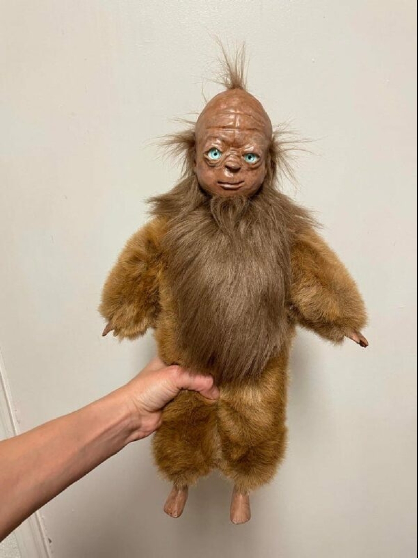 22 Nightmare Dolls: These Finds Will Make You Sleep With the Lights On
