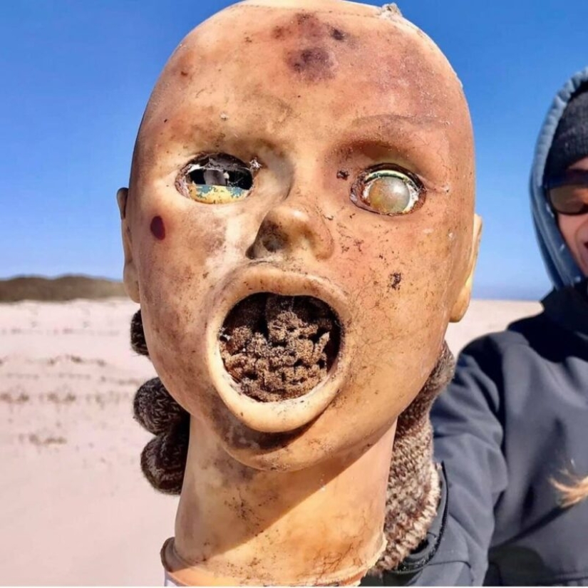 22 Nightmare Dolls: These Finds Will Make You Sleep With the Lights On
