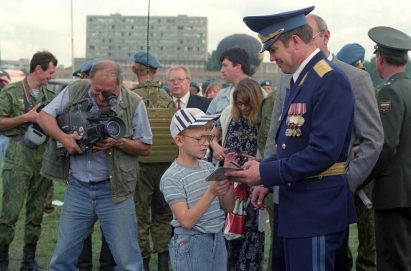 22 photos from the 1990s that won't leave you indifferent 22 photos from the 1990s that won't leave you indifferent