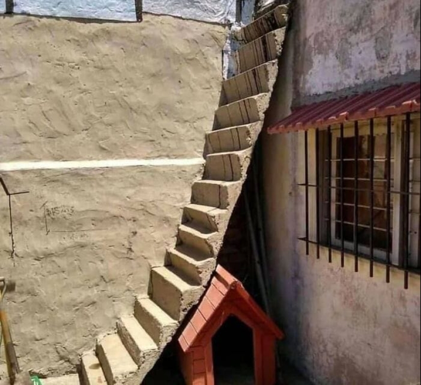 22 photos of dangerous stairs that will make your head spin
