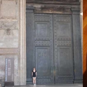 22 photos of huge things that prove that everything is known in comparison 22 photos of huge things that prove that everything is known in comparison