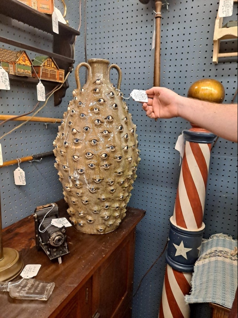 22 photos of very strange and even frightening things that actually exist