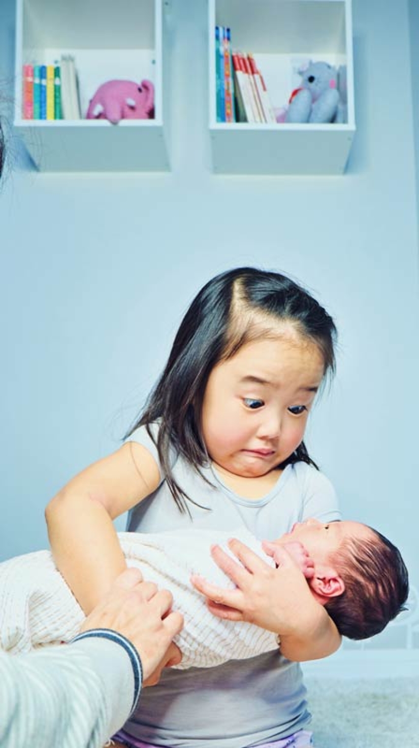 22 photos that perfectly convey what it means to live with brothers and sisters