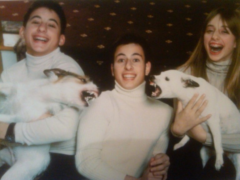 22 photos that perfectly convey what it means to live with brothers and sisters