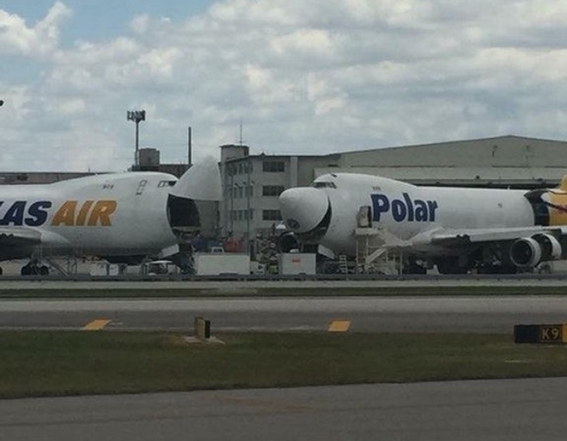 22 photos with tricks and illusions, which are so difficult to understand 22 photos with tricks and illusions, which are so difficult to understand