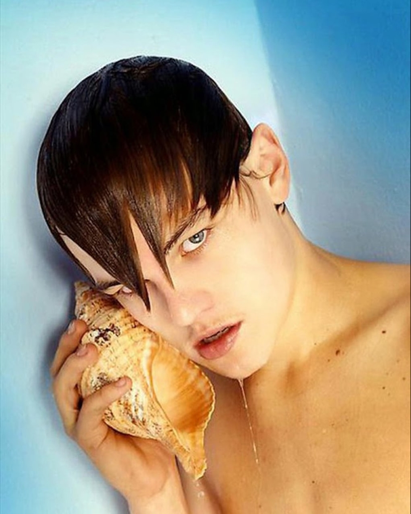 22 rare celebrity photos that will take you back to the crazy 90s 22 rare celebrity photos that will take you back to the crazy 90s