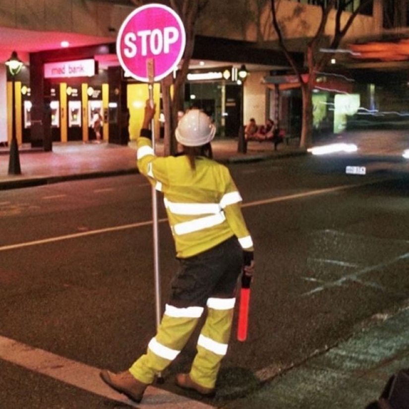 22 strange and ridiculous poses in which these people-yogis were caught