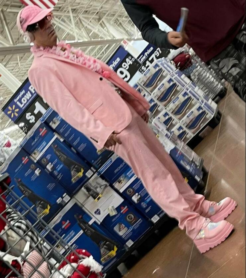 22 weirdos from Walmart in their Natural Habitat