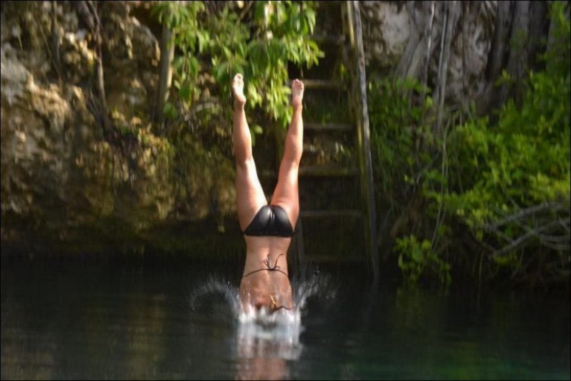 23 pictures taken a second before the inevitable 23 pictures taken a second before the inevitable