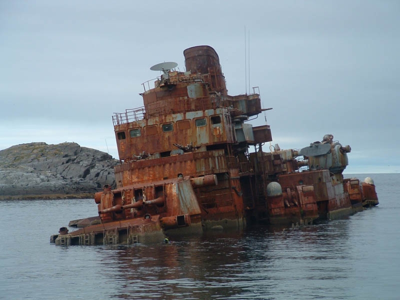 25 abandoned ships from around the world 25 abandoned ships from around the world