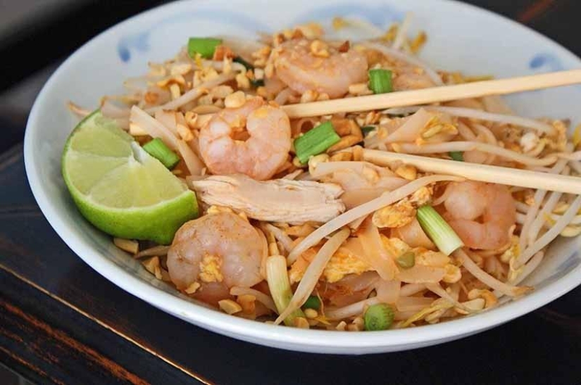 25 amazingly delicious national dishes that are a must-try
