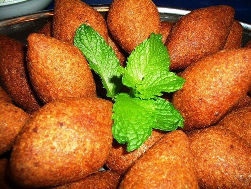 25 amazingly delicious national dishes that are a must-try