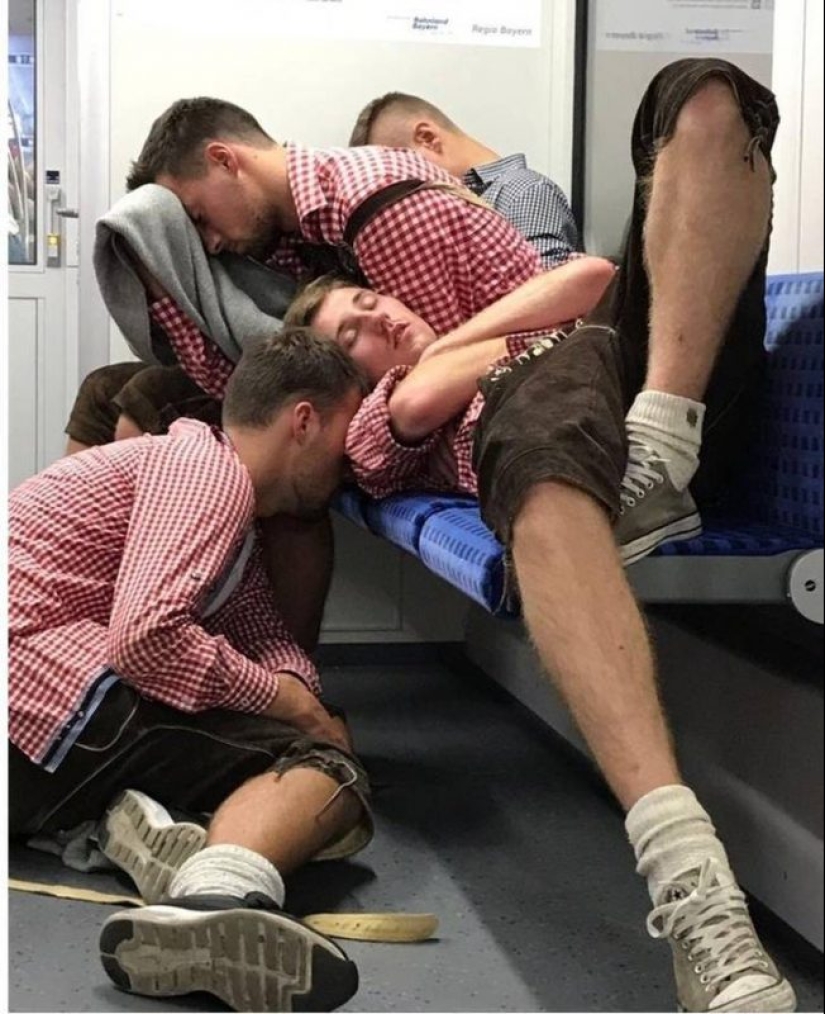 25 funny, strange and stupid actions of drunk people 25 funny, strange and stupid actions of drunk people