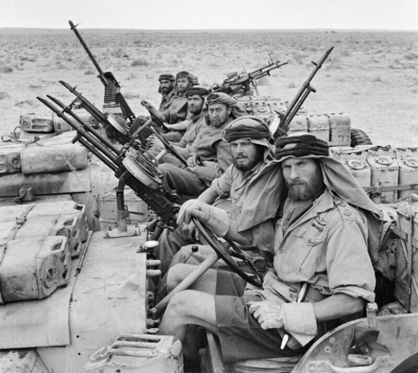 25 historical photos that captured the dramatic moments of the past 25 historical photos that captured the dramatic moments of the past