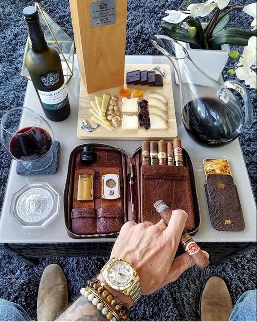 25 instagram bloggers, whose wealth can only be envied 25 instagram bloggers, whose wealth can only be envied