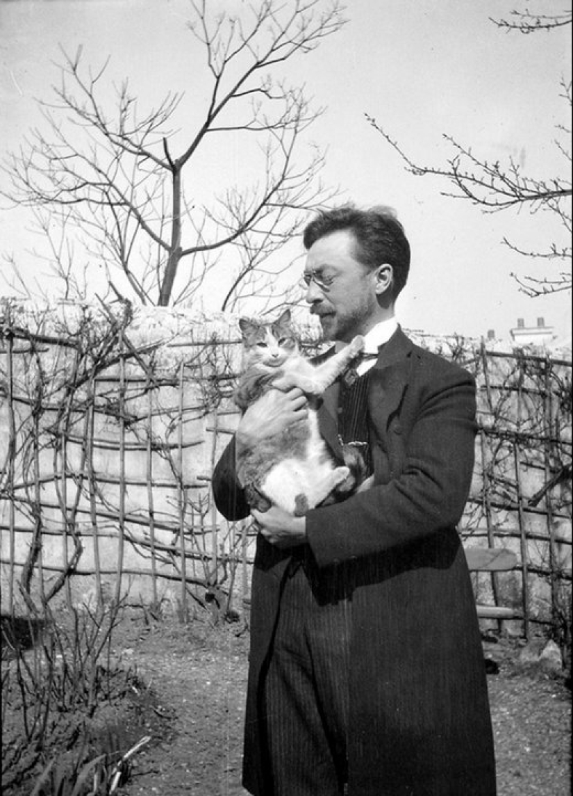 25 rare photos of famous people