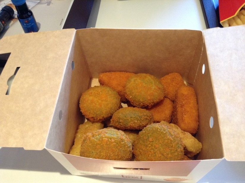 25 Unique Dishes Offered by McDonald's Restaurants Around the World